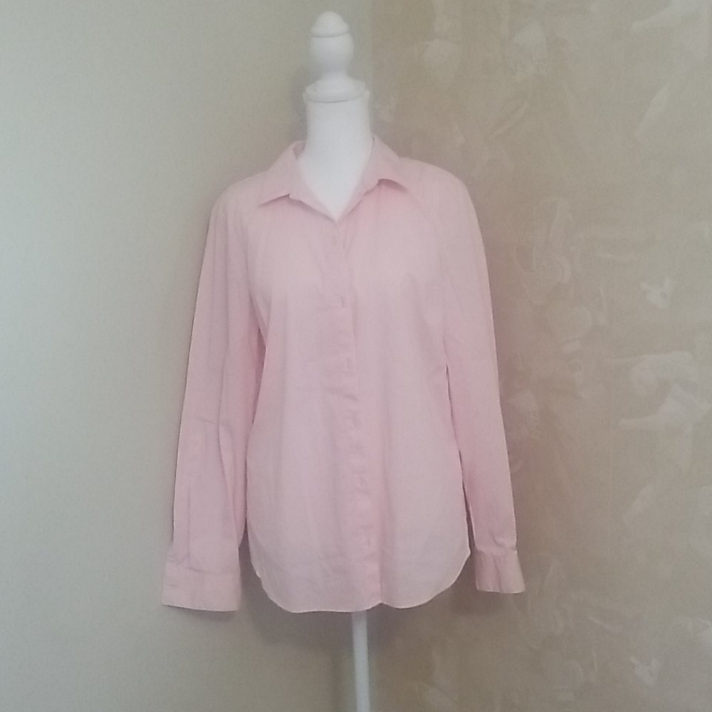 Pre- Owned Pink/White button down with collar